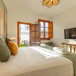 Abades Giralda Luxury By Valcambre Daire